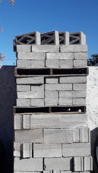 Bloques de hormigón apilados
